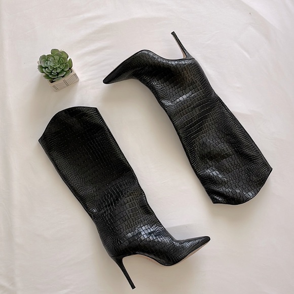 Schutz Maryana Boot - black crocodile-embossed leather - Picture 2 of 5